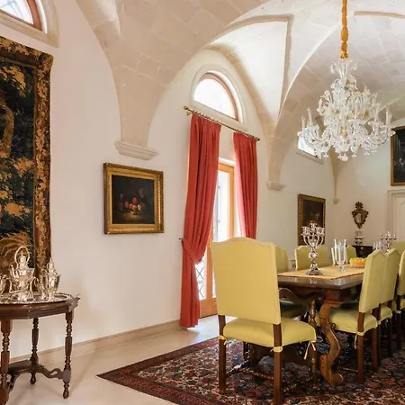 Palazzo D'ajmo - Dimora Storica Лечче